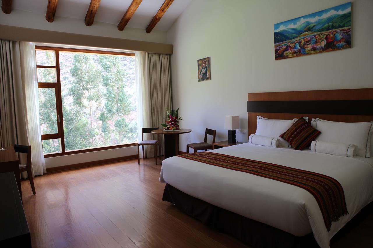 Taypikala Deluxe Valle Sagrado Urubamba Luaran gambar
