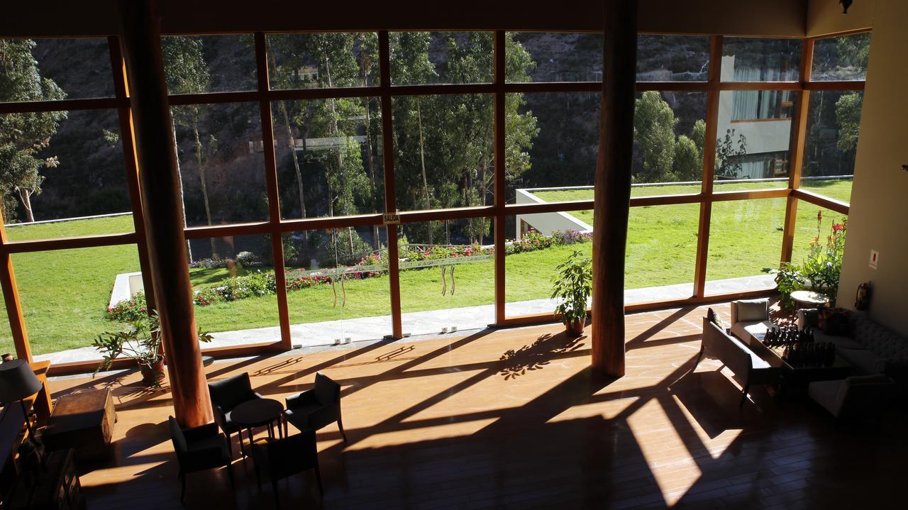 Taypikala Deluxe Valle Sagrado Urubamba Luaran gambar