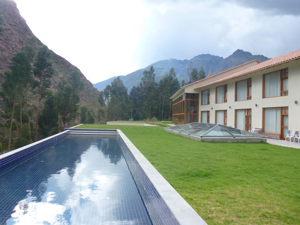 Taypikala Deluxe Valle Sagrado Urubamba Luaran gambar